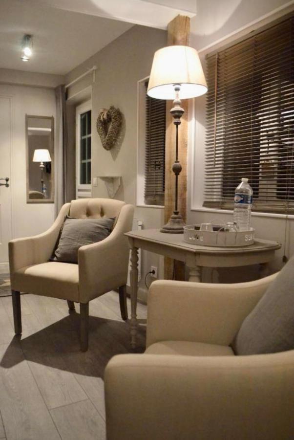 Le Paddock - Chambres Et Table D'Hotes Le Déluge エクステリア 写真