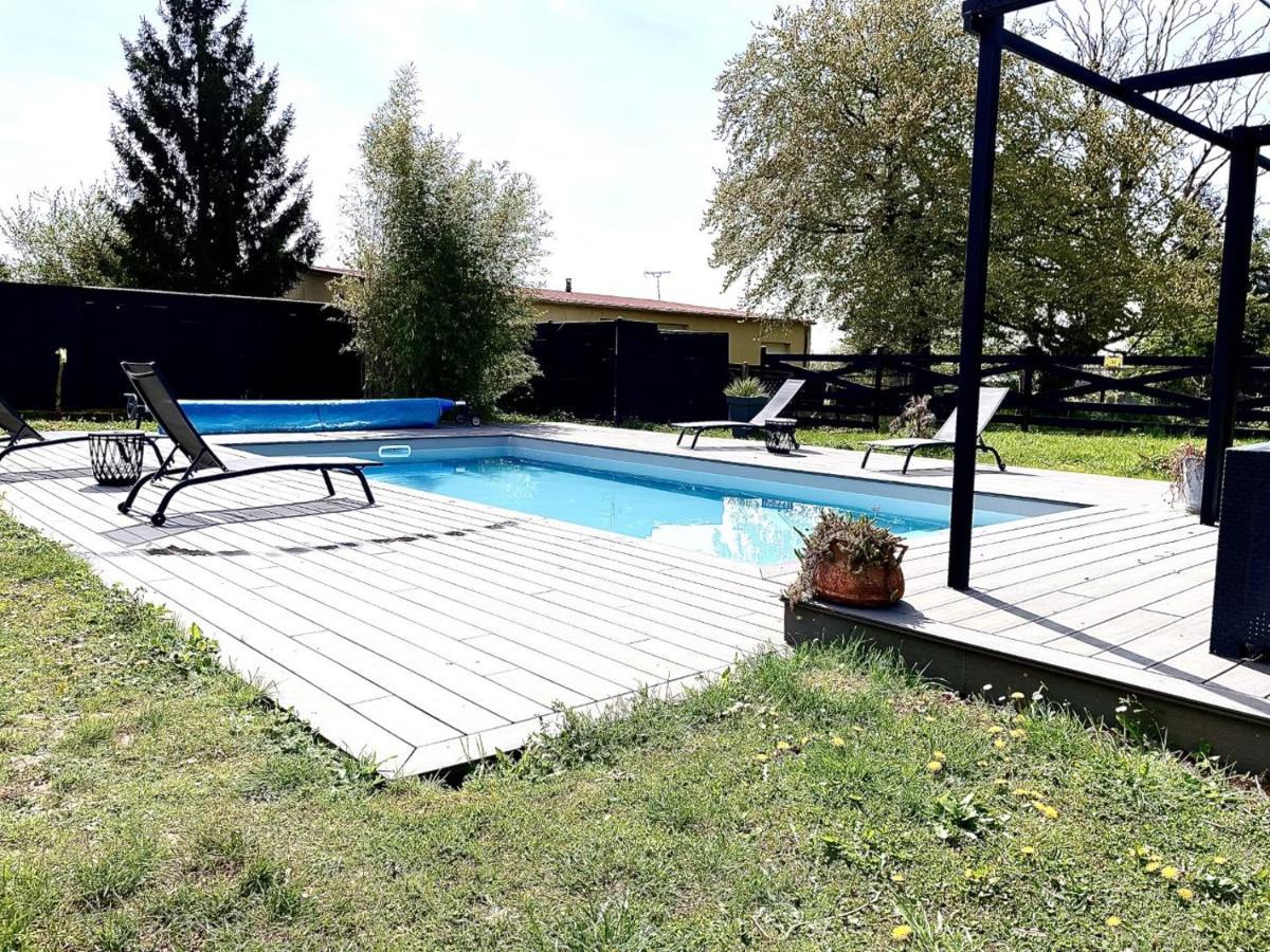 Le Paddock - Chambres Et Table D'Hotes Le Déluge エクステリア 写真